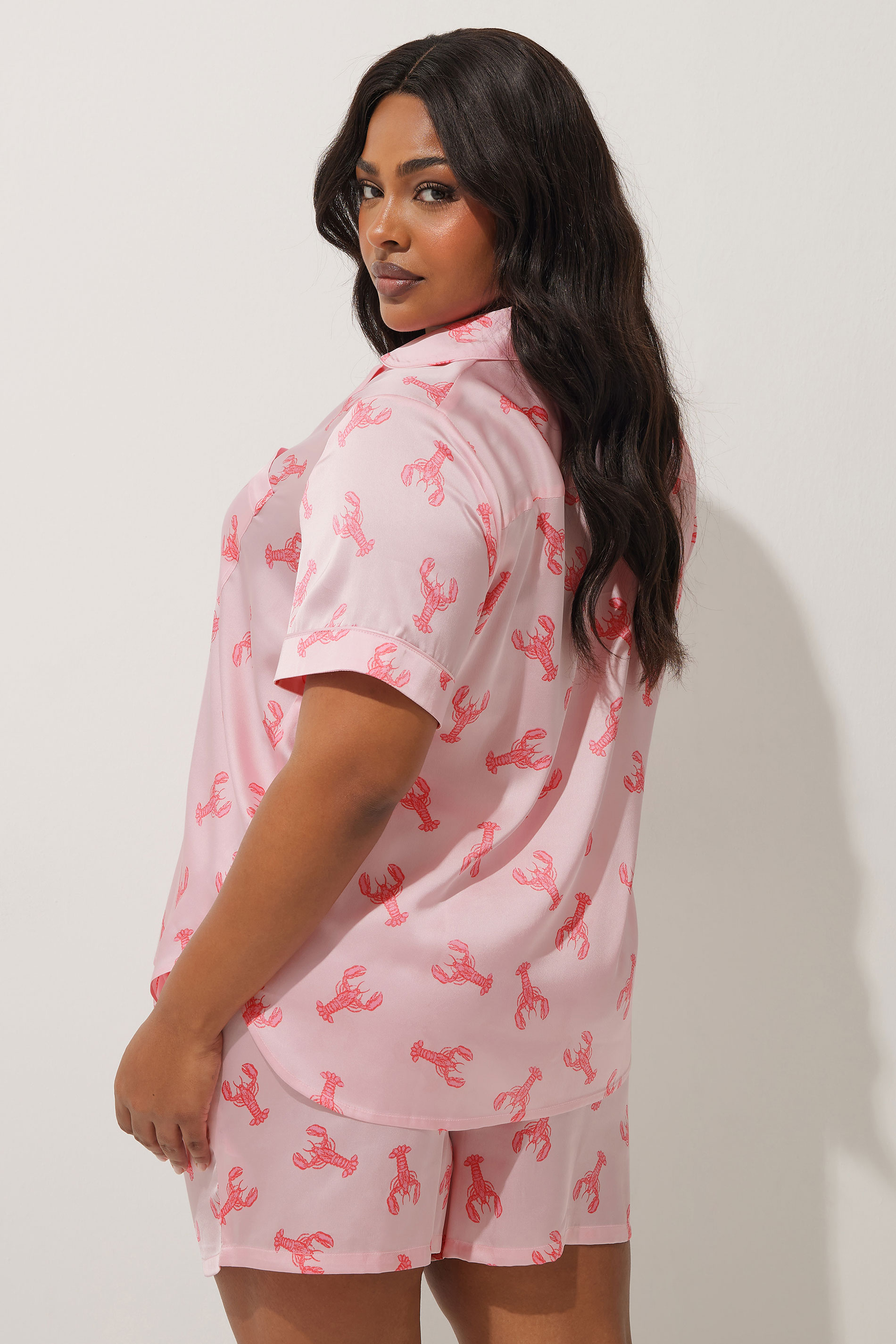 LIMITED COLLECTION Plus Size Set Pink Lobster Print Satin Pyjama | Yours Clothing 2