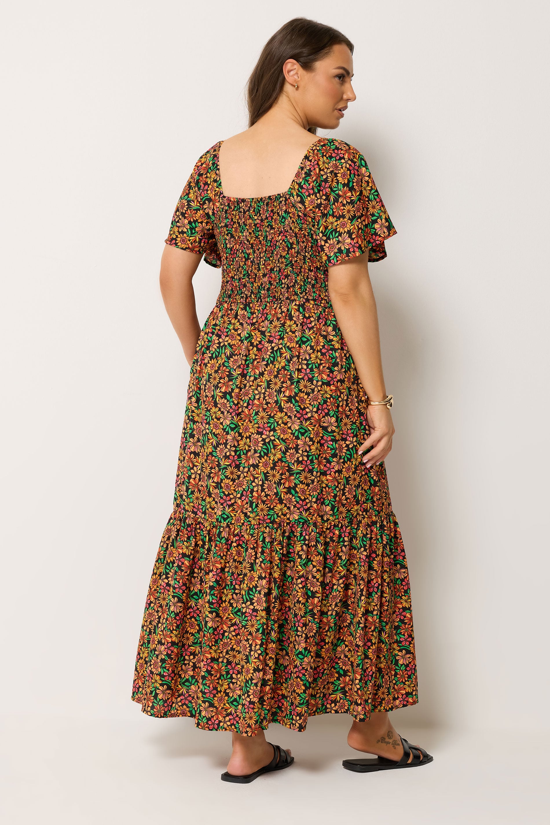 YOURS Plus Size Black Shirred Floral Maxi Dress | Yours Clothing 2