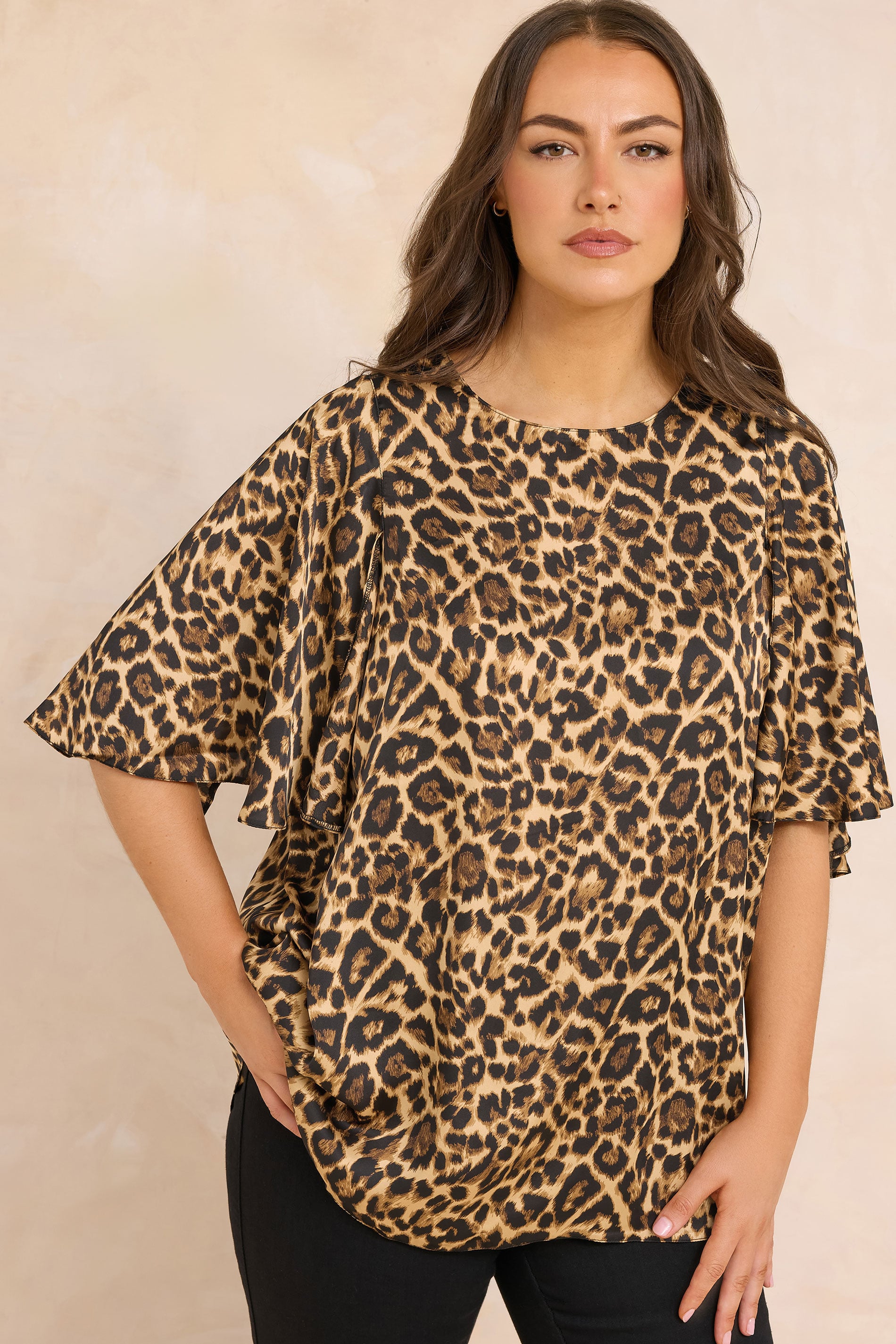 Evans Women's Brown Plus Natural Leopard Print Angel Sleeve Blouse Size 26-28
