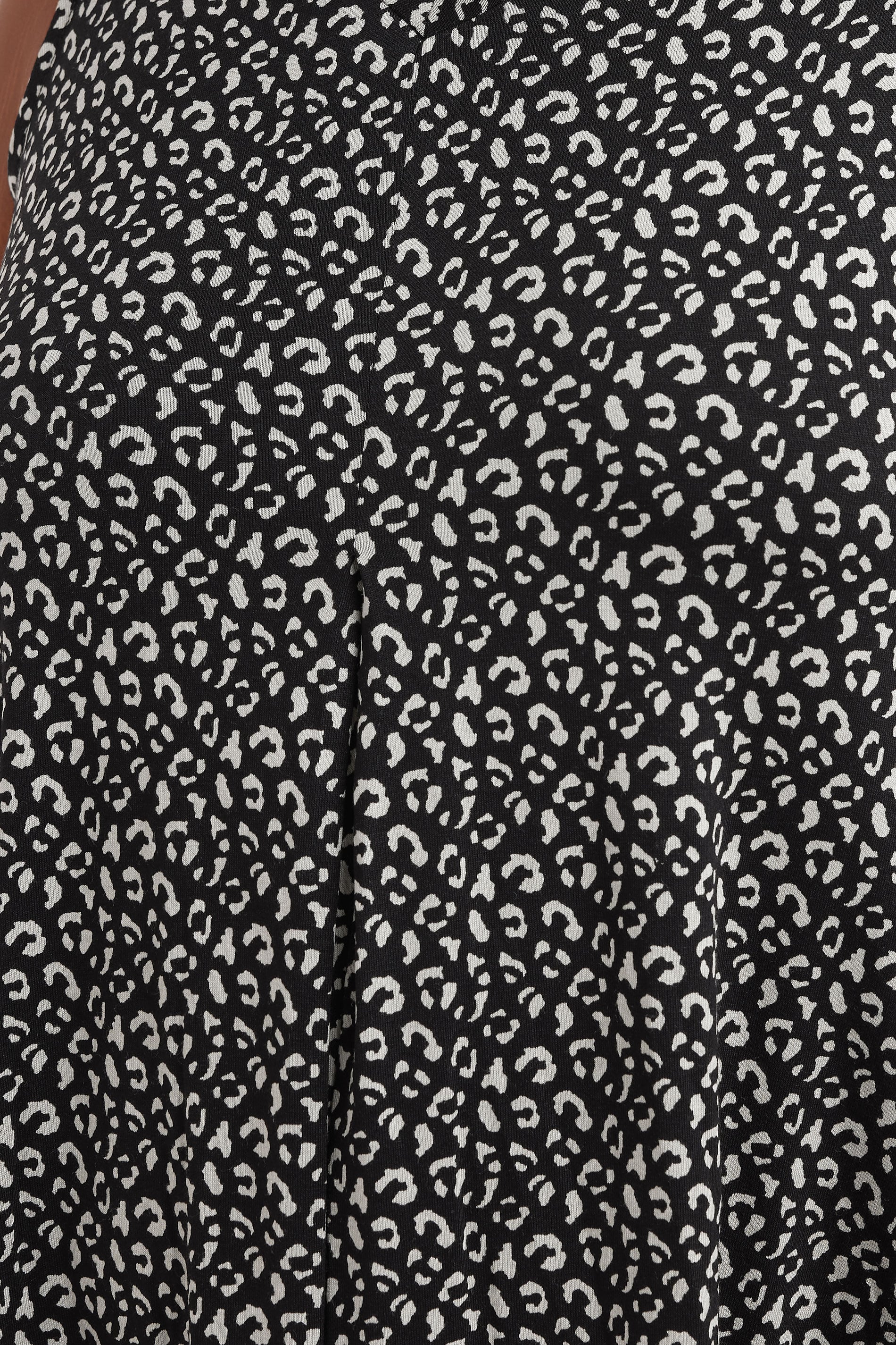 YOURS Plus Size Black Leopard Print Swing Vest Top | Yours Clothing  4
