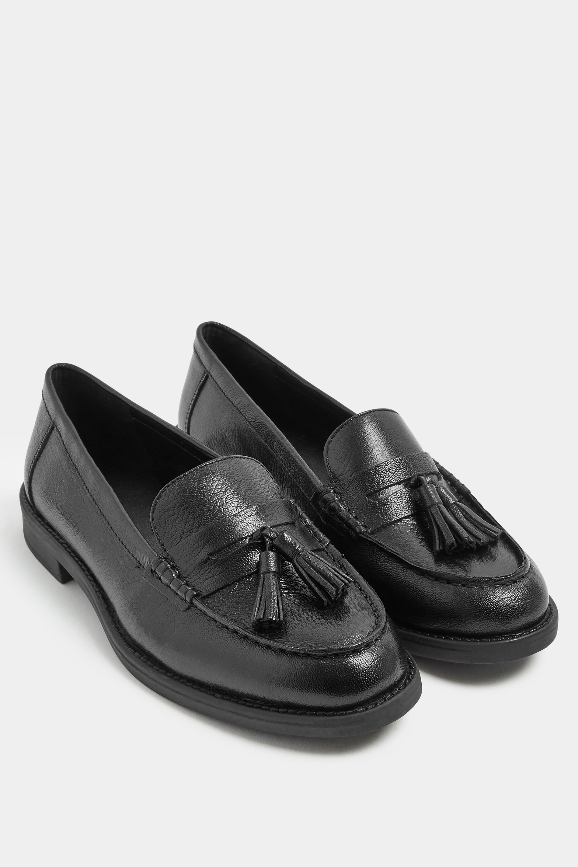 Black Tassle Loafers In Wide E Fit | Yours Clothing 1