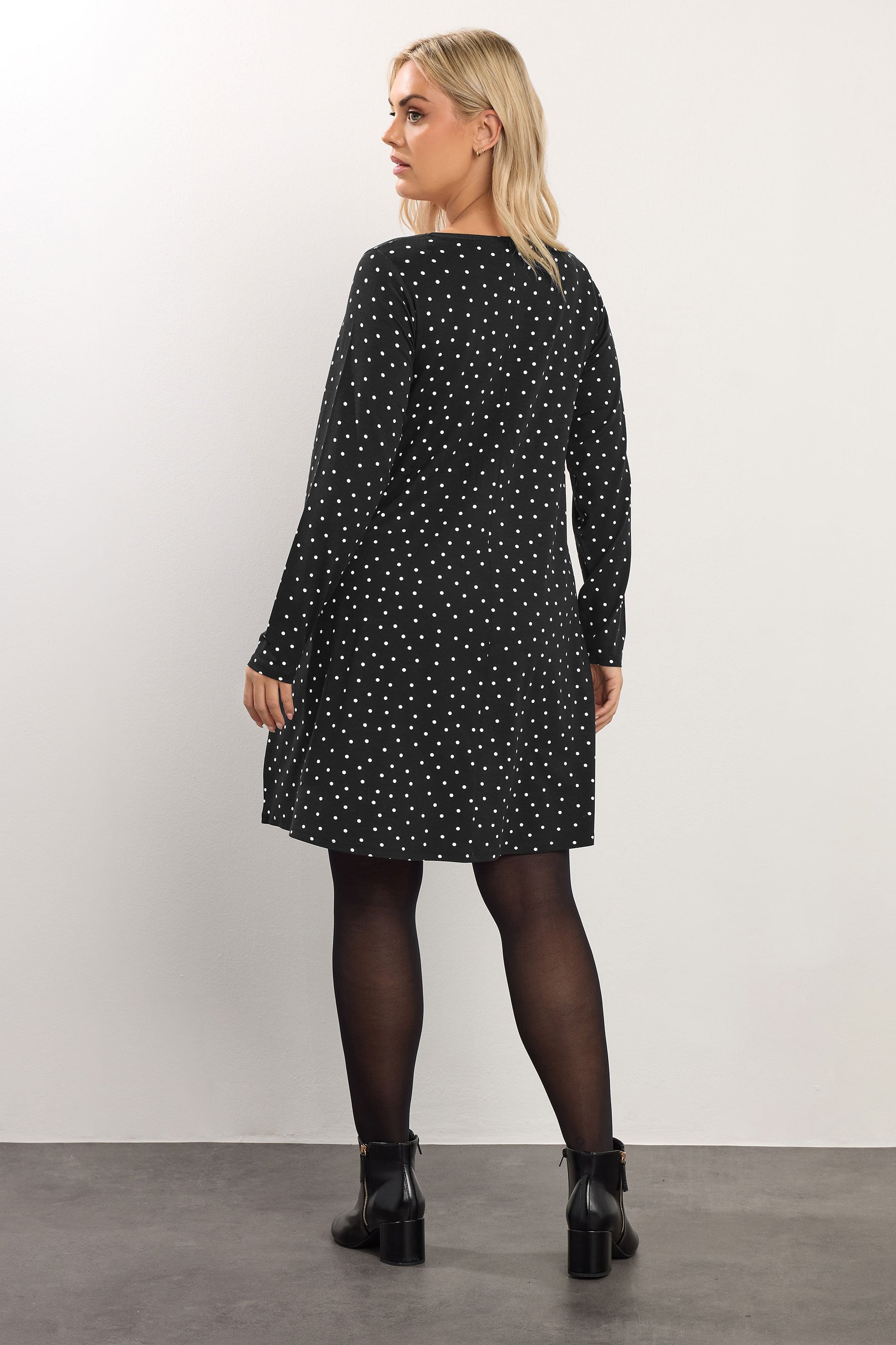 YOURS Plus Size Black Polka Dot Pleat Front Dress | Yours Clothing 2