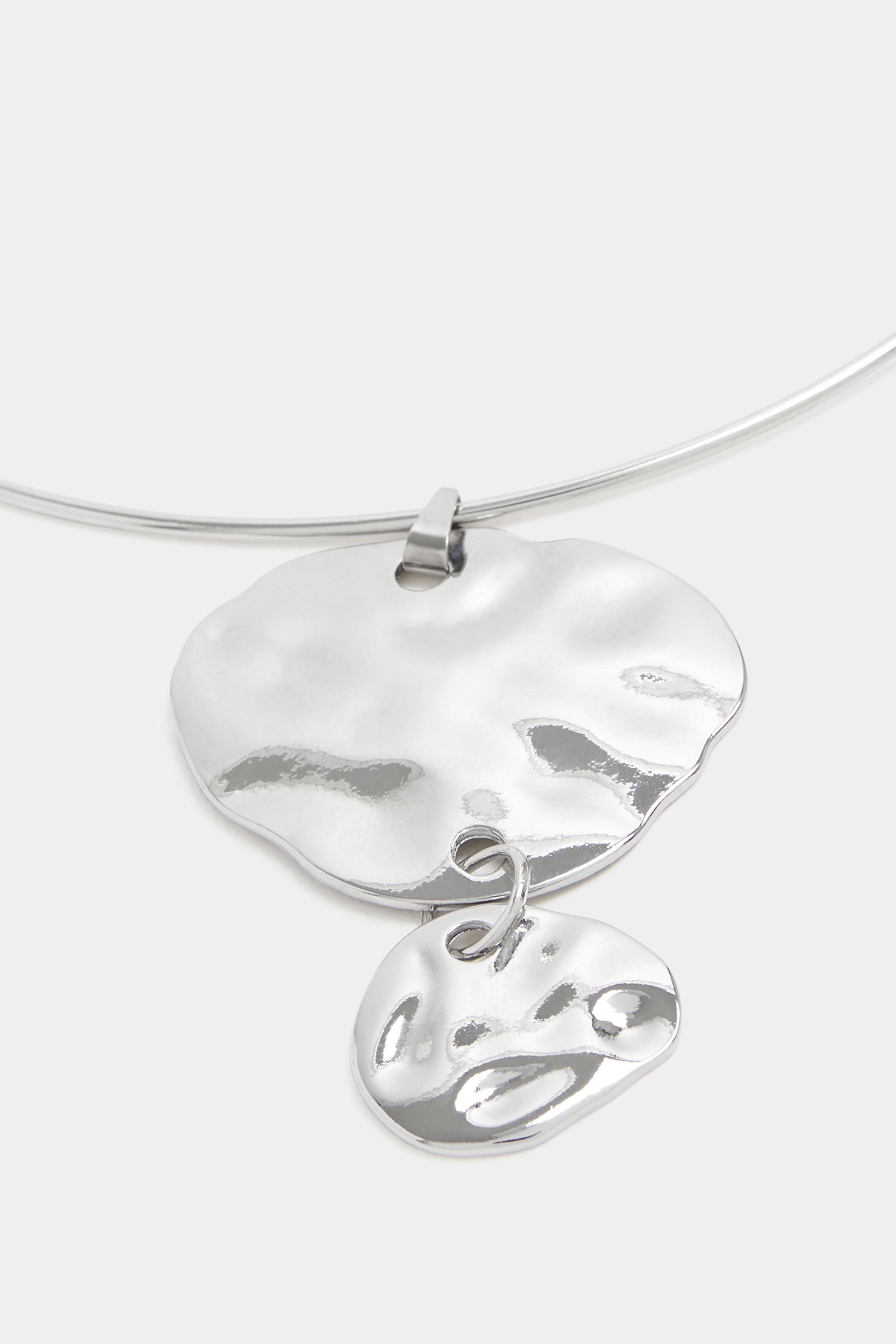 Silver Tone Circle Pendant Collar Necklace | Yours Clothing 2