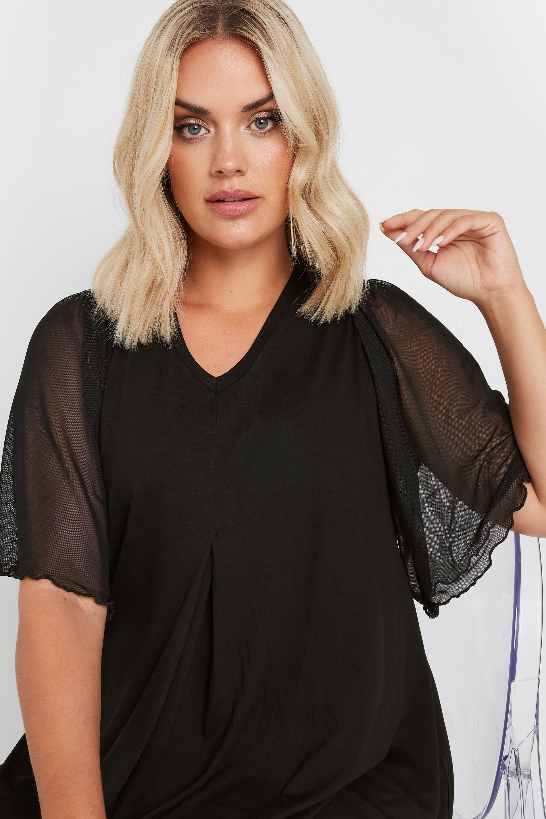 YOURS Plus Size Black Pleat Front Angel Sleeve Top | Yours Clothing 3
