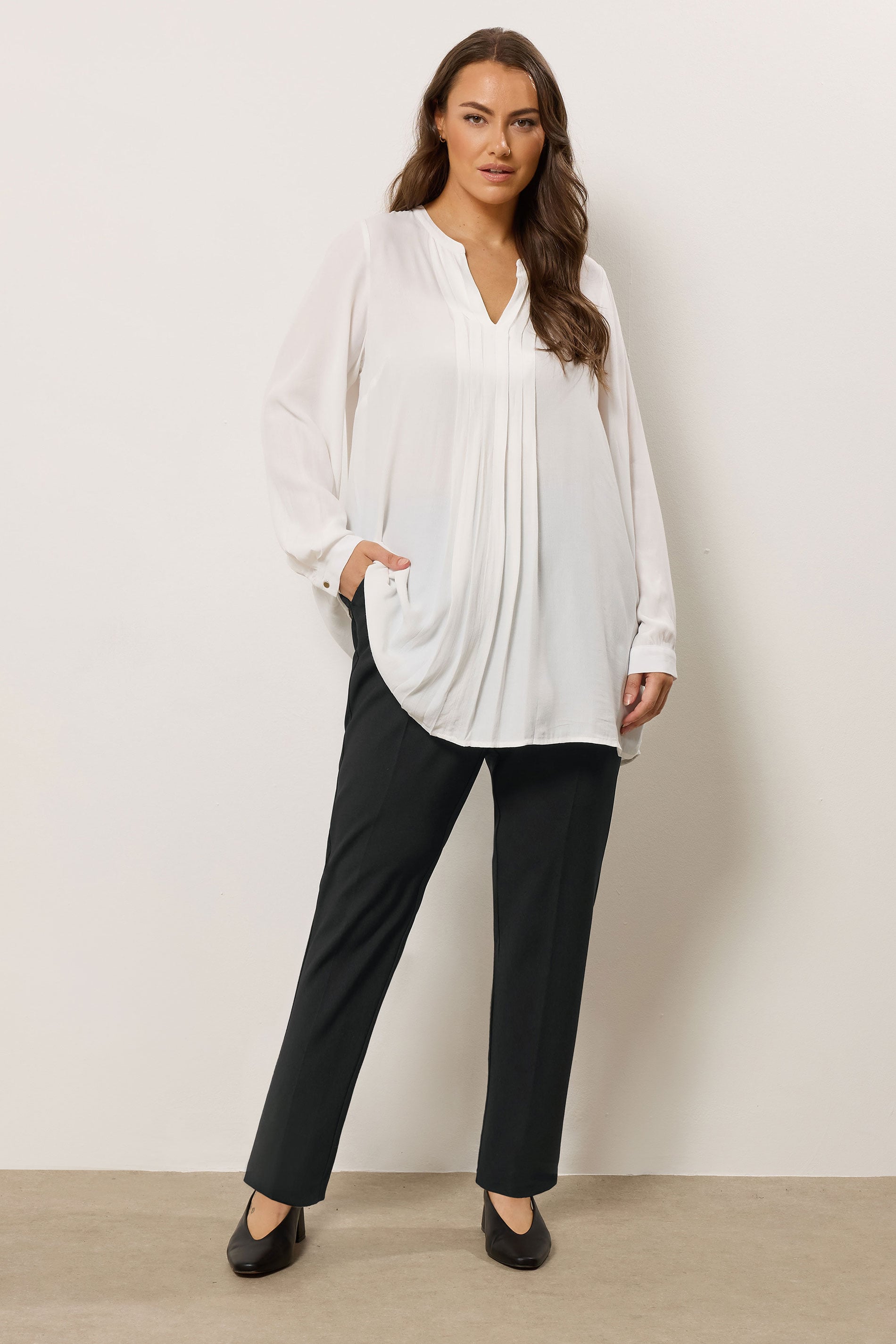 Evans Women's Black Plus Tapered Trousers Size 22-24