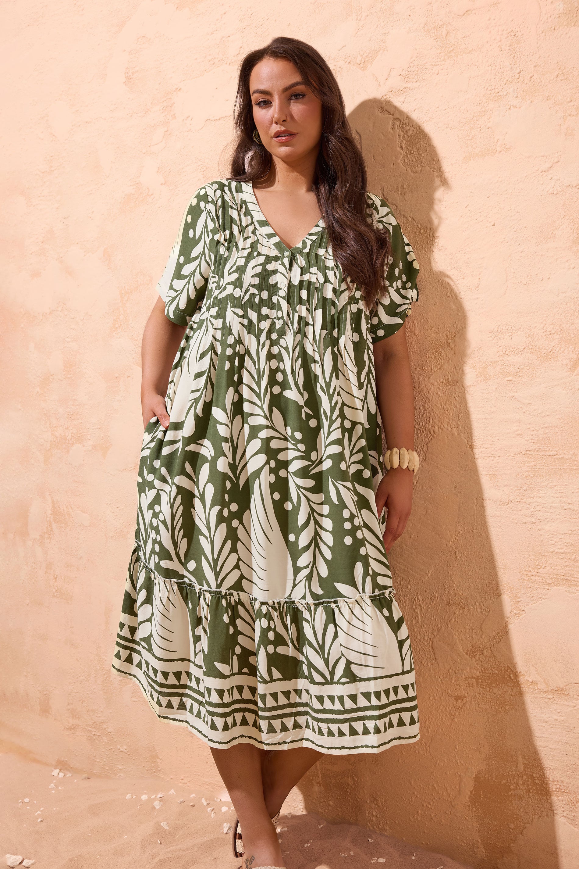 Evans Women's Green Plus Abstract Pintuck Dress Size 26-28