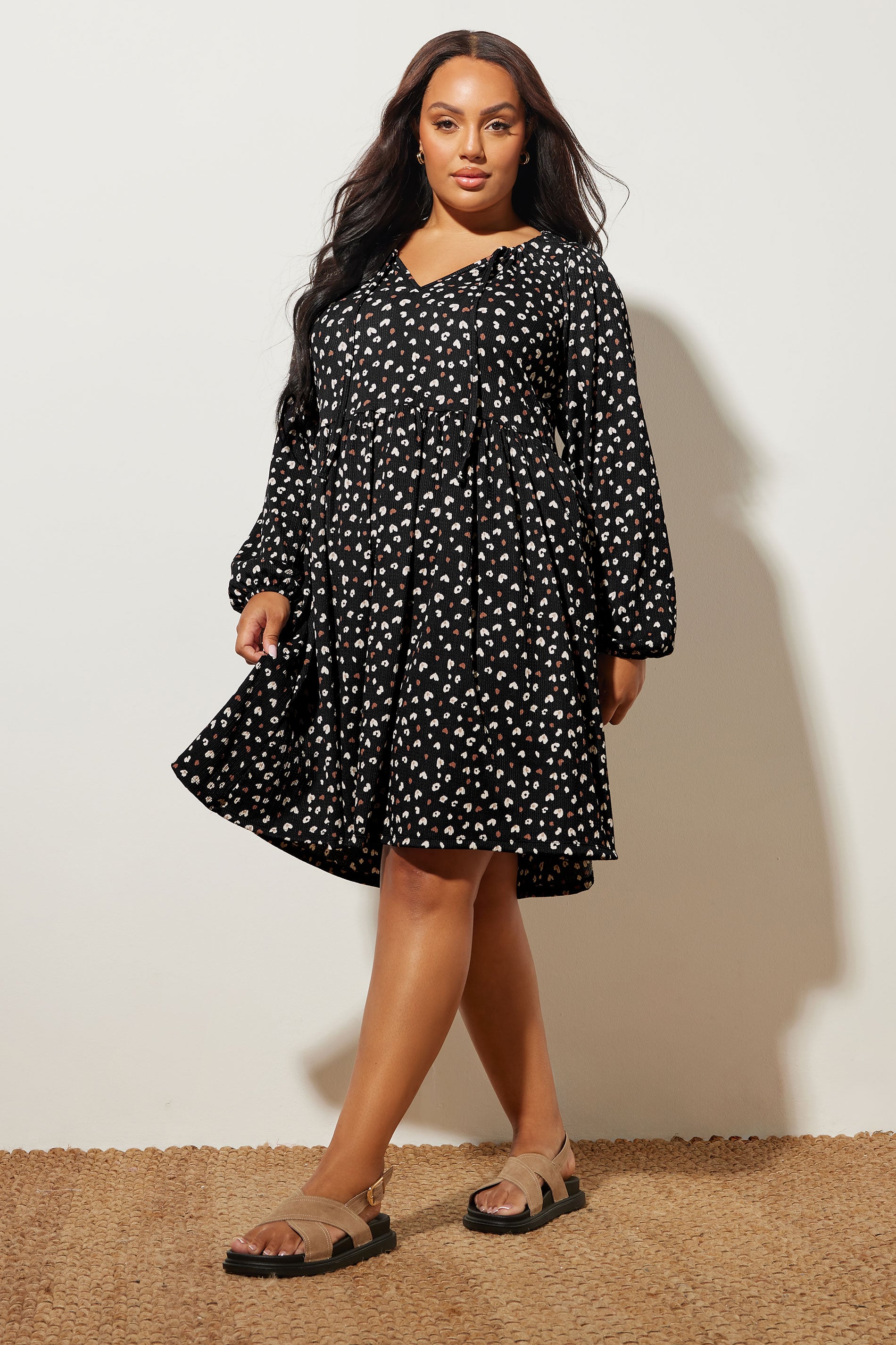 YOURS Plus Size Black Heart Print Tie Neck Dress | Yours Clothing 1