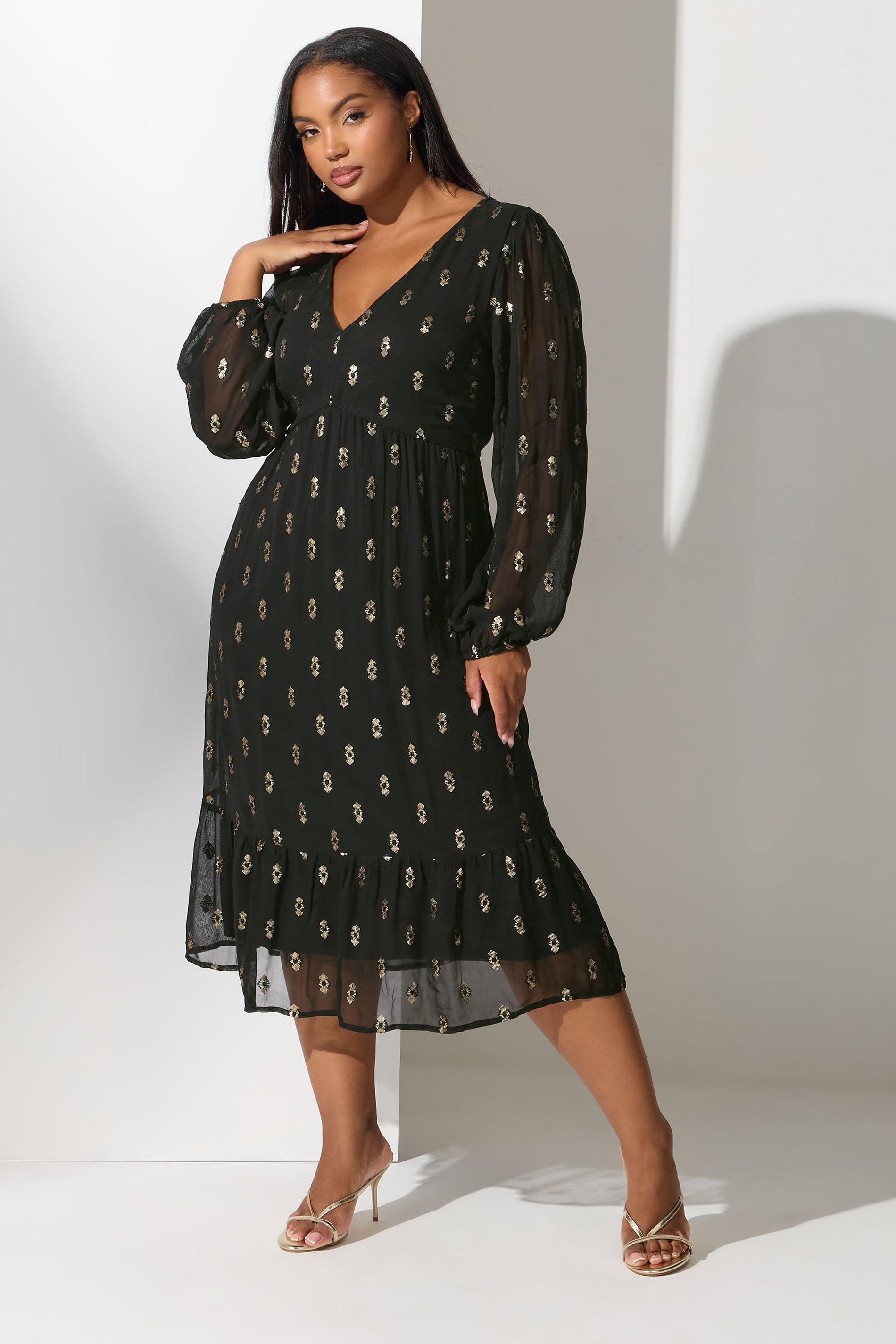 YOURS LONDON Plus Size Black Sequin Detail Smock Midi Dress | Yours Clothing 3