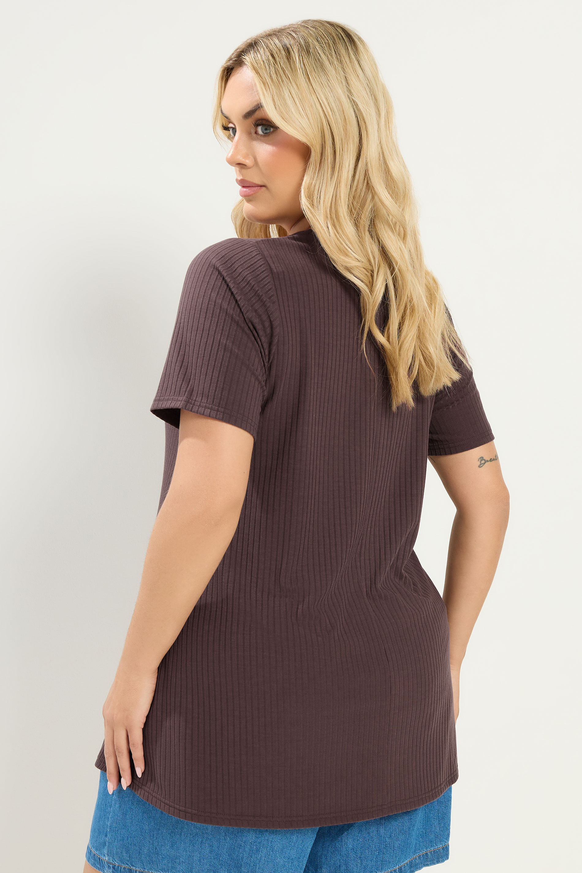 YOURS Plus Size Brown Ribbed Short Sleeve T-Shirt | Yours Clothing 2