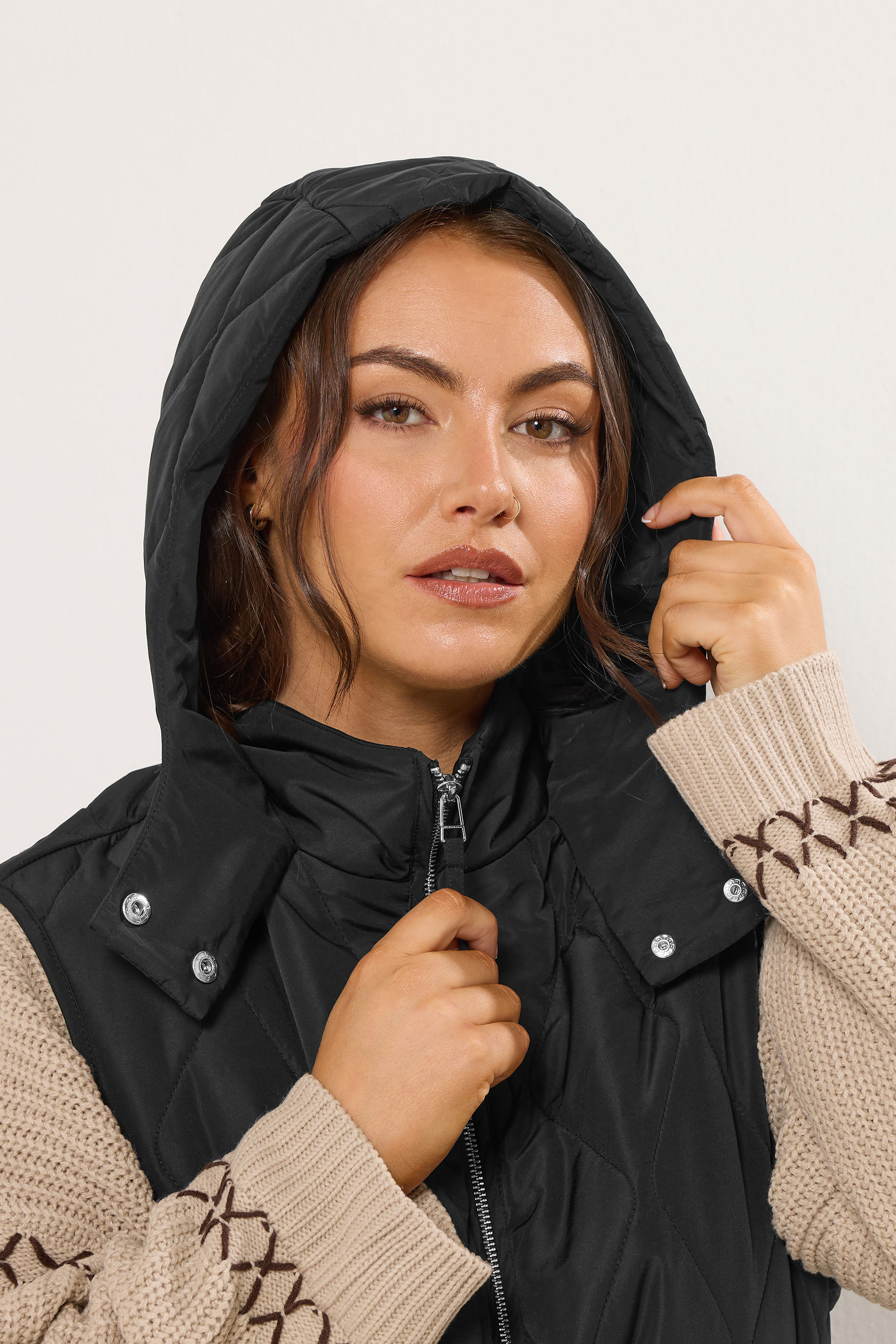 YOURS Plus Size Black Quilted Gilet | Yours Curve 6