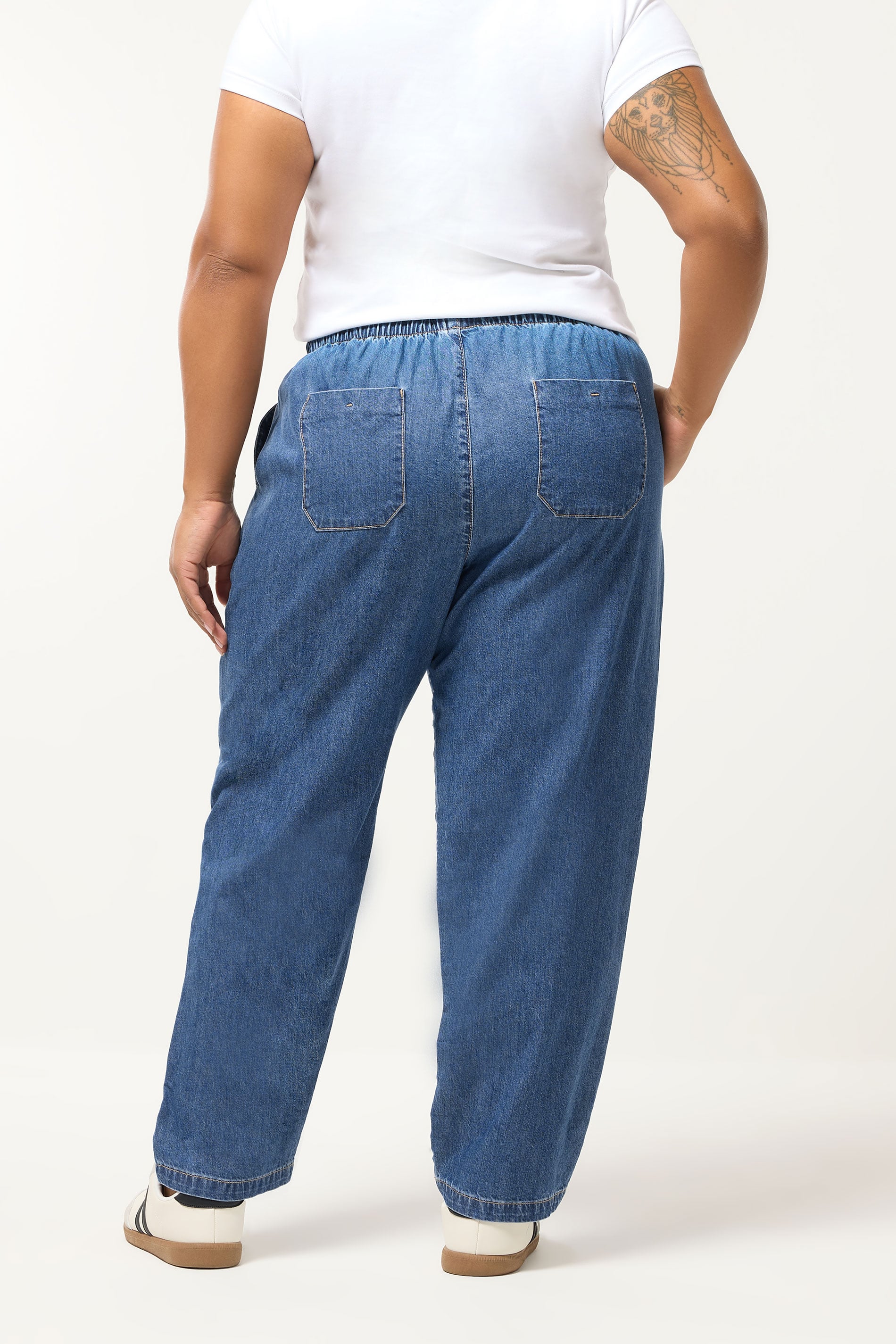 YOURS Plus Size Blue Paperbag Waist Straight Leg Jeans | Yours Clothing 2