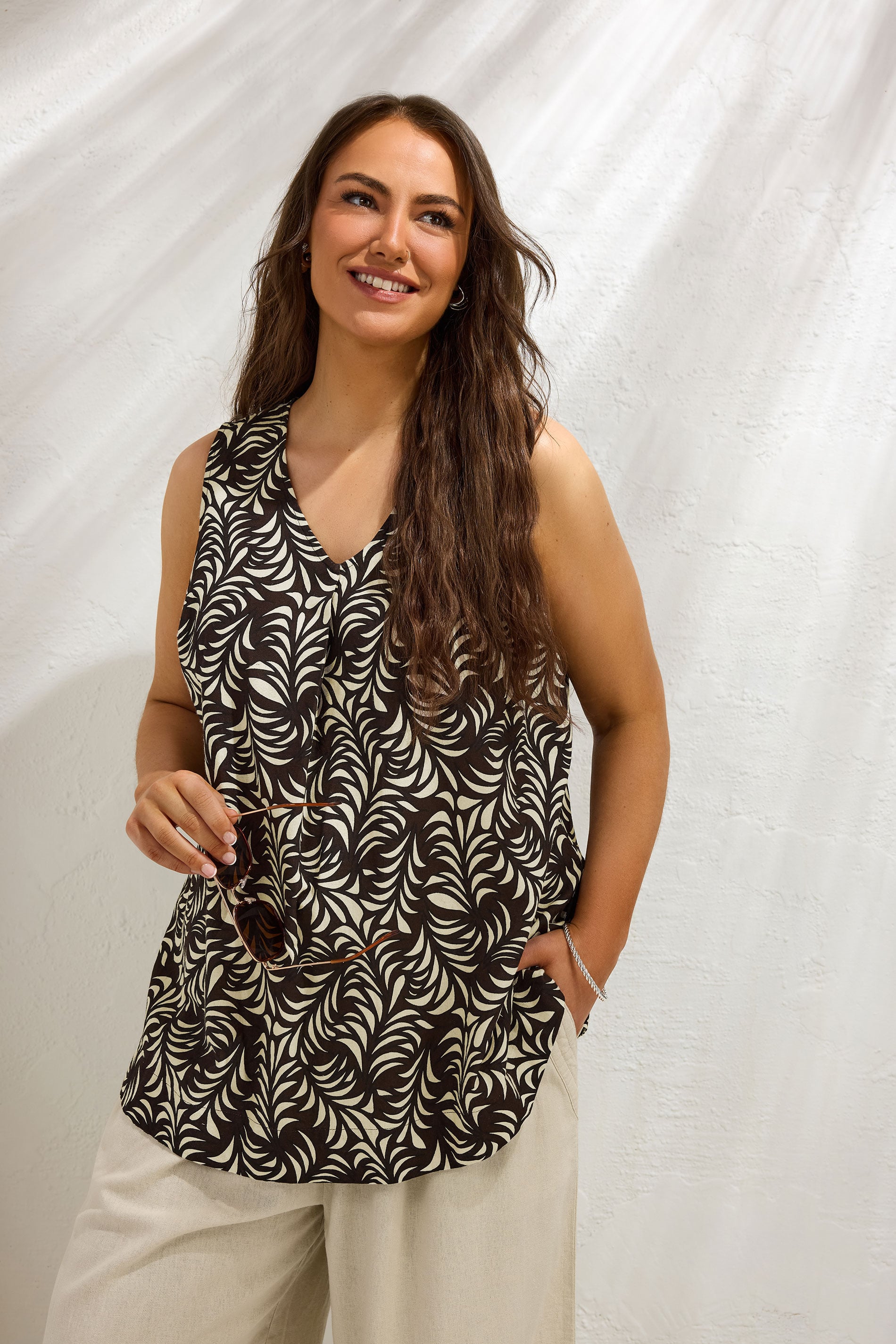 Evans Women's Brown Plus Leaf Print Linen Vest Top Size 16