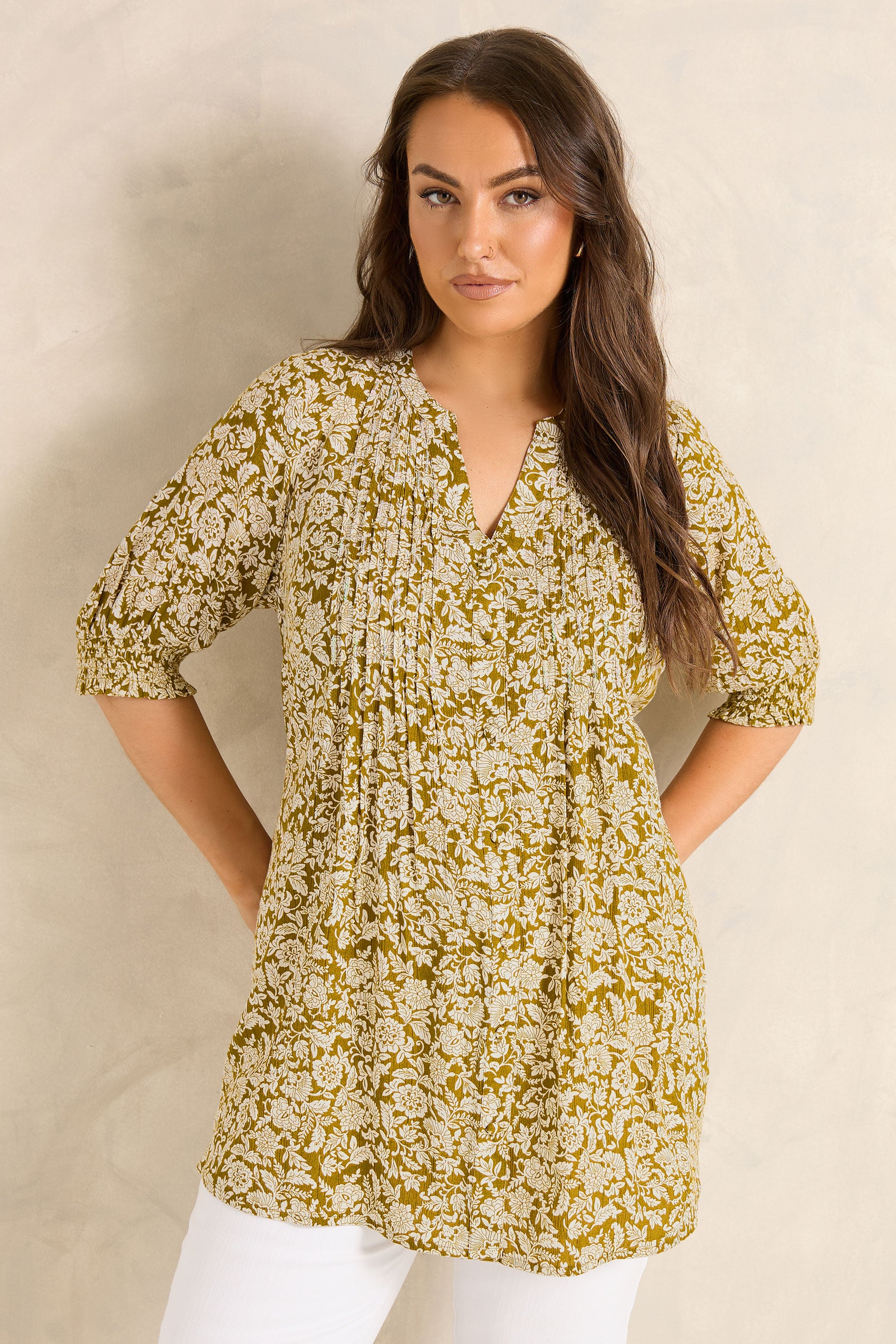 Evans Women's Green Plus Floral Pintuck Blouse Size 26-28