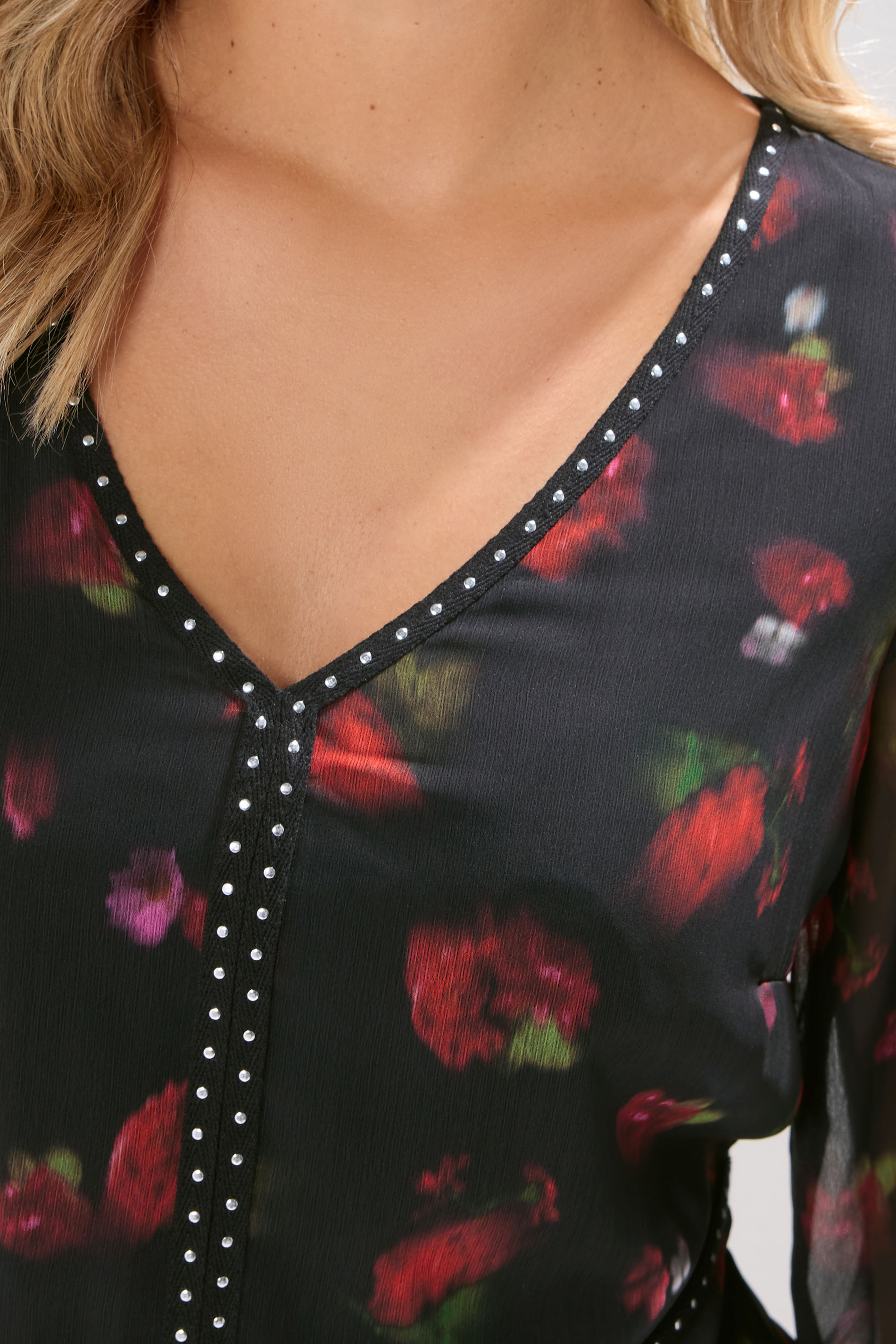 YOURS Plus Size Black Blurred Floral Stud Midi Dress | Yours Clothing 5