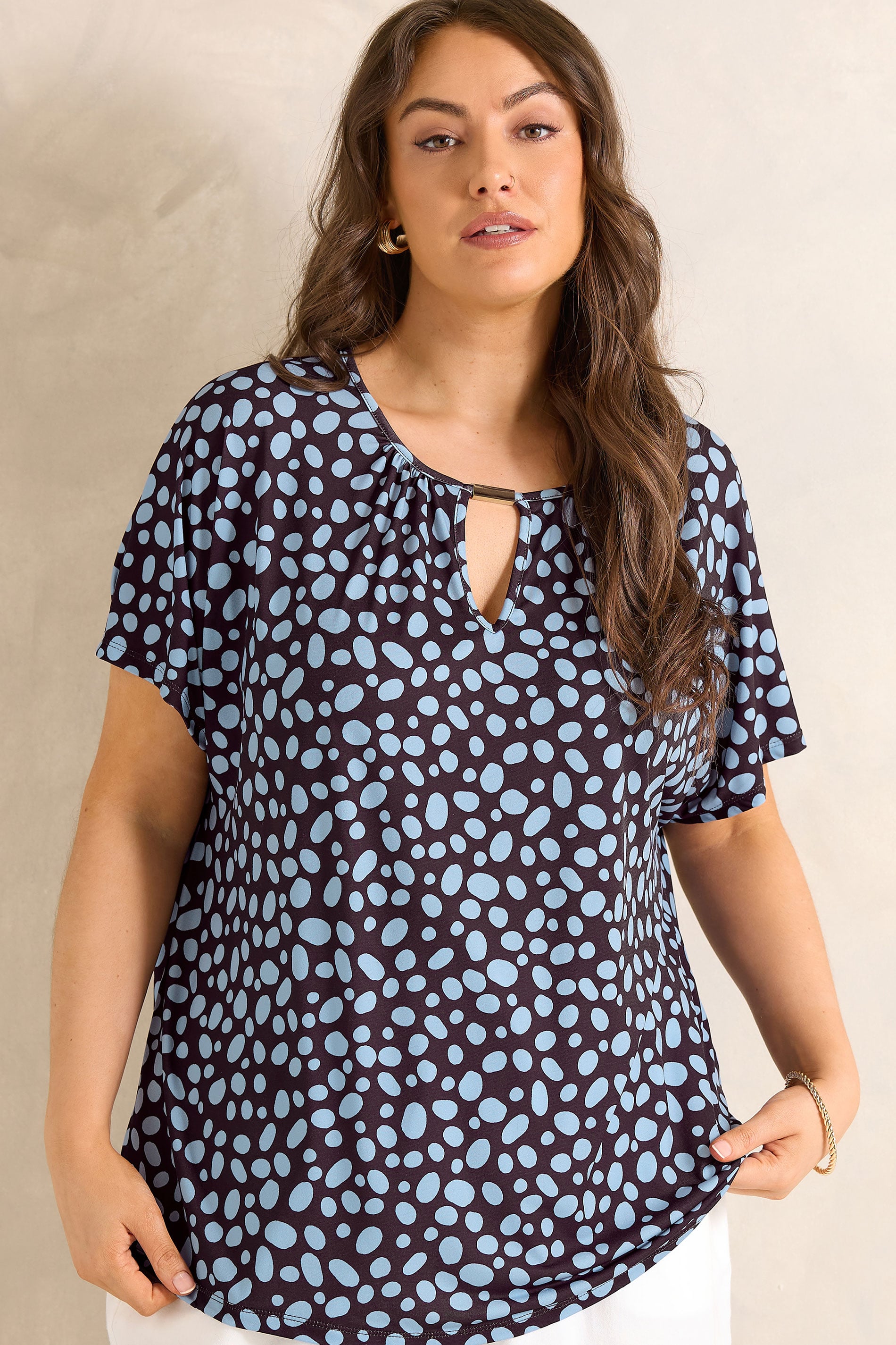 Evans Women's Brown Plus Blue And Polka Dot Print Bar Detail Top Size 26-28
