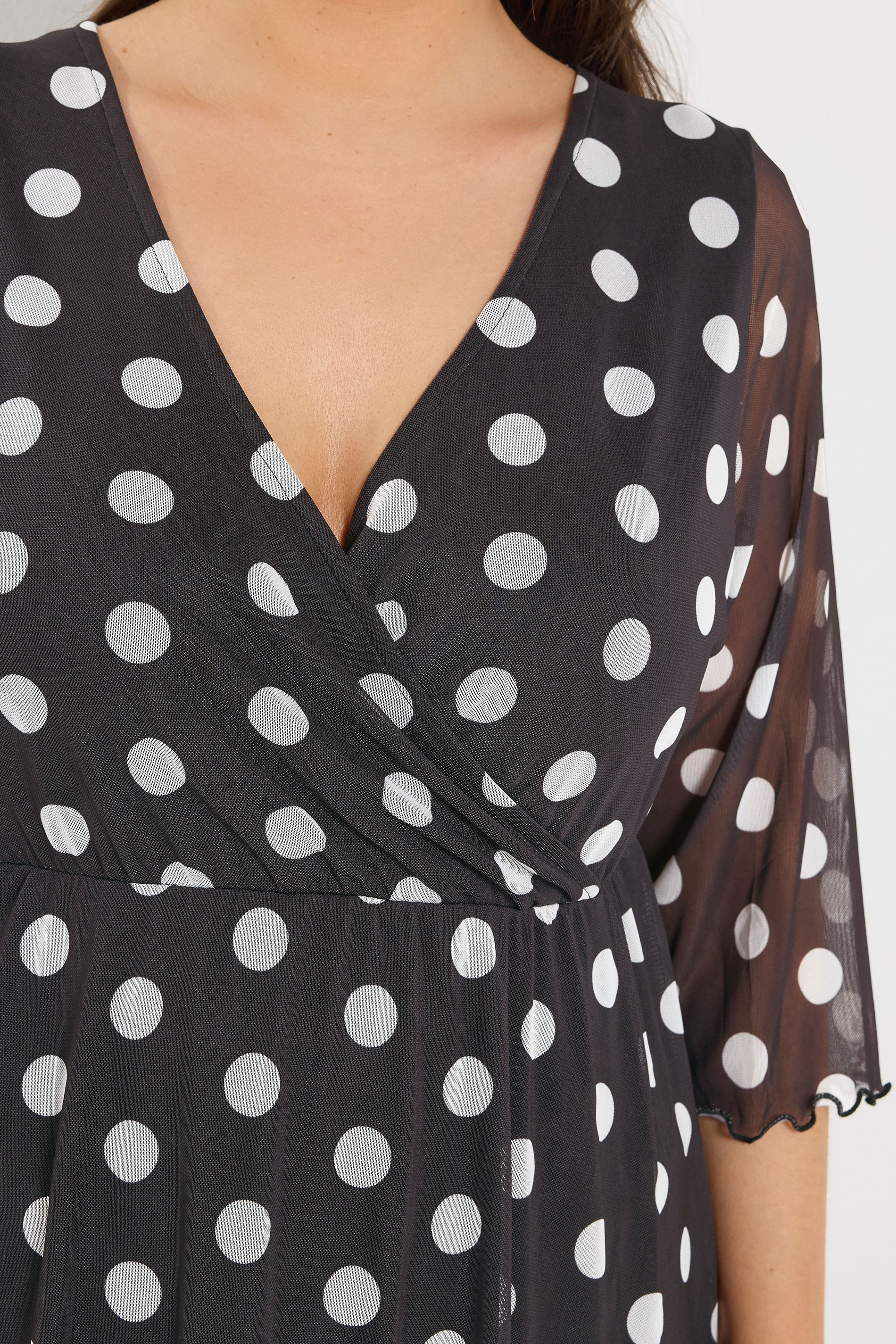 YOURS Plus Size Black Polka Dot Tunic Top| Yours Clothing 5