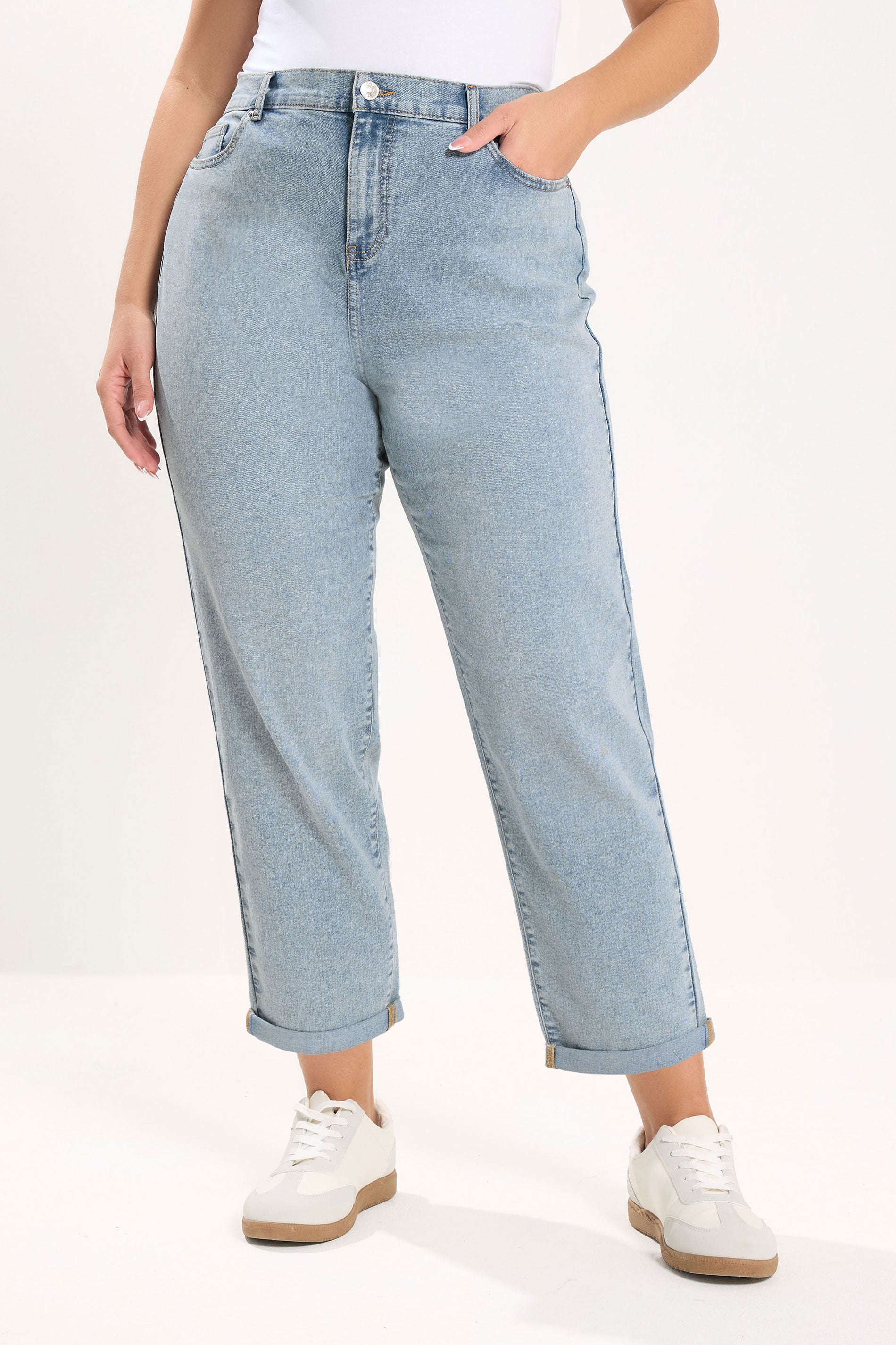 YOURS Plus Size Blue Boyfriend Jeans | Yours Clothing 3