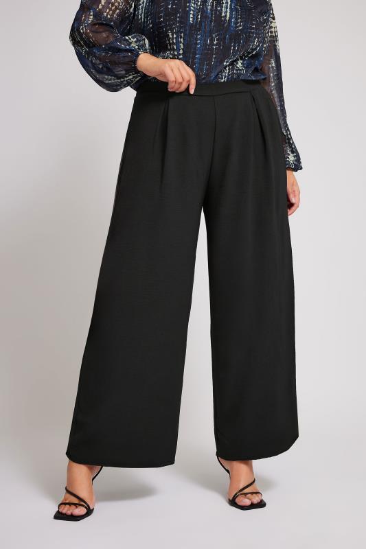 YOURS LONDON Plus Size Black Crepe Wide Leg Trousers | Yours Clothing 3