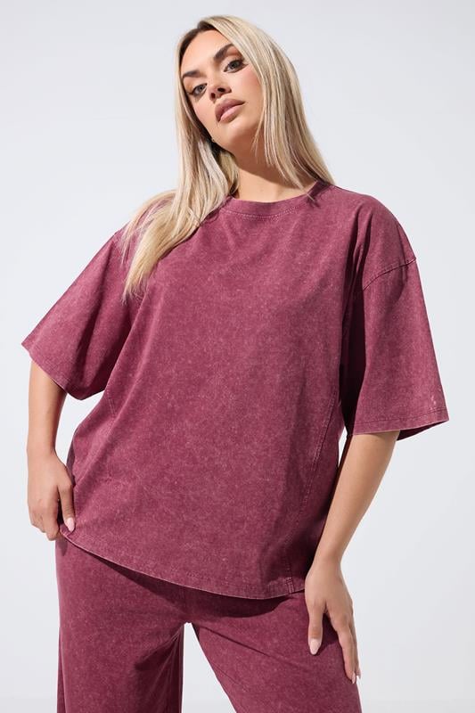  LIMITED COLLECTION Curve Red Acid Wash Seam Detail Top