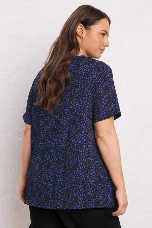 EVANS Plus Size Navy Blue Spot Print Top | Evans 3