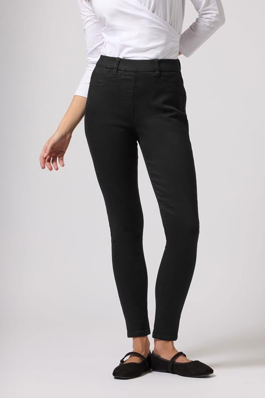 M&Co Black Stretch Jeggings | M&Co 1