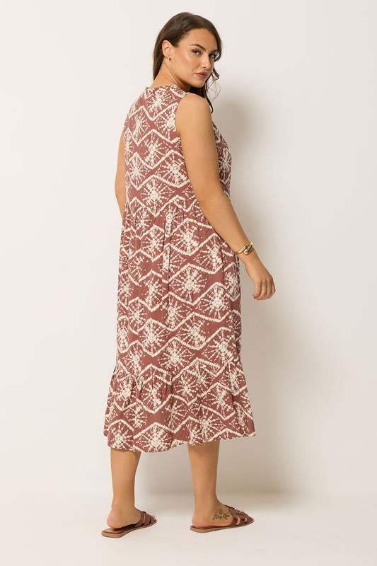 YOURS Plus Size Brown Abstract Tiered Dress | Yours Clothing 2