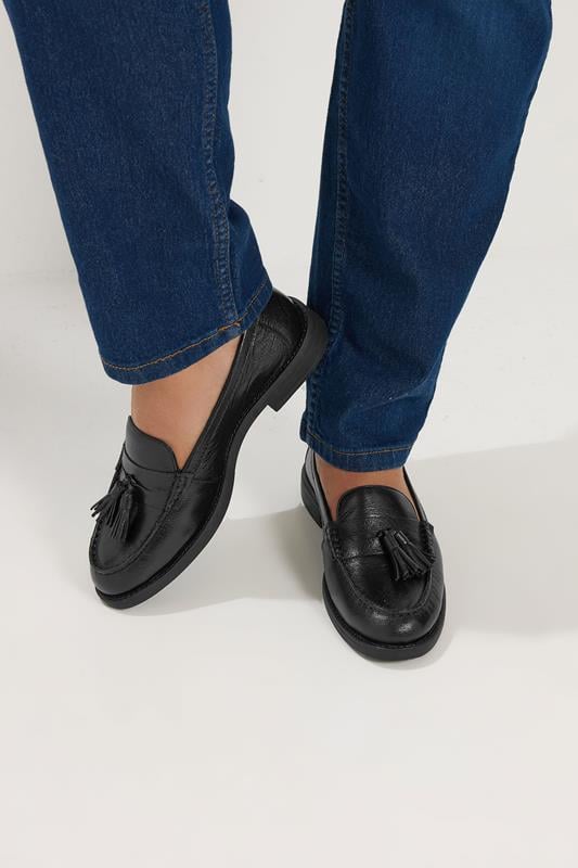 Black Tassle Loafers In Wide E Fit | Yours Clothing 1