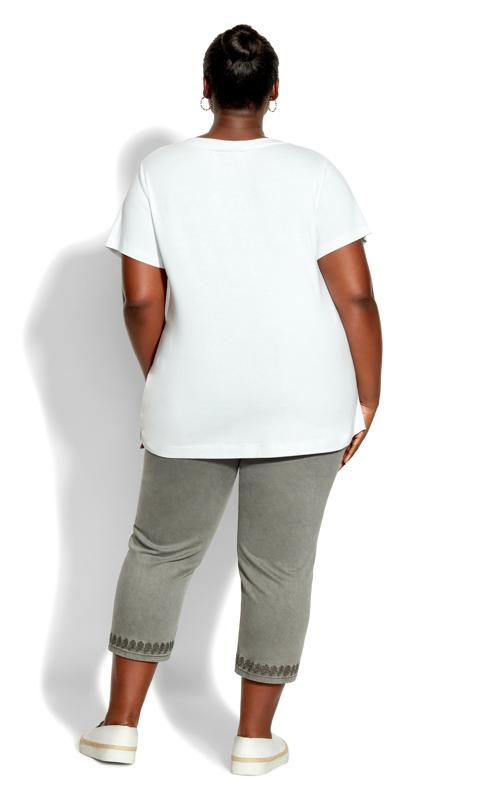 Women Size 10, EMBROIDERED HEM CAPRI Skinny-Fit Stretch-Denim White Pant  (#sh9w)