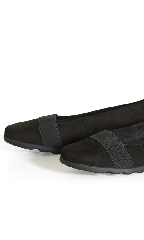 Doris Flat Black Shoe 7