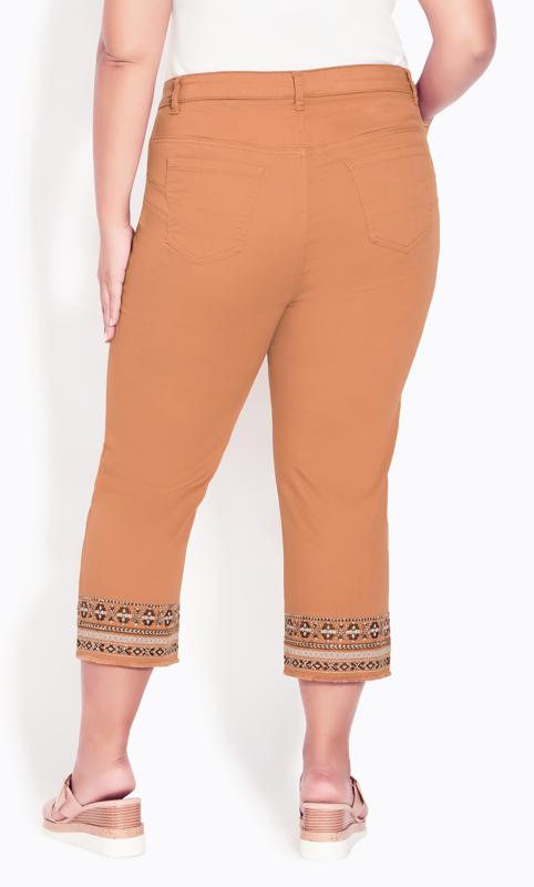 Nicola Nutmeg Embroidered Cropped Jean 4