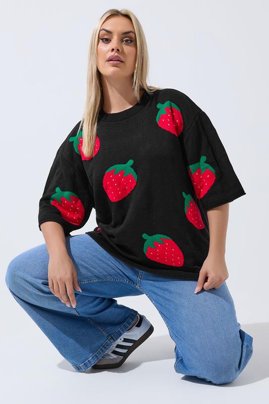 LIMITED COLLECTION Curve Black Strawberry Knitted Boxy Top