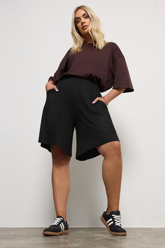YOURS Plus Size Black Jersey Pull On Shorts | Yours Clothing 2