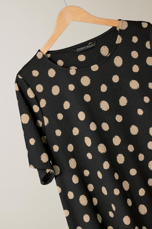 EVANS Plus Size Black Crepe Spot Print Top | Evans 6