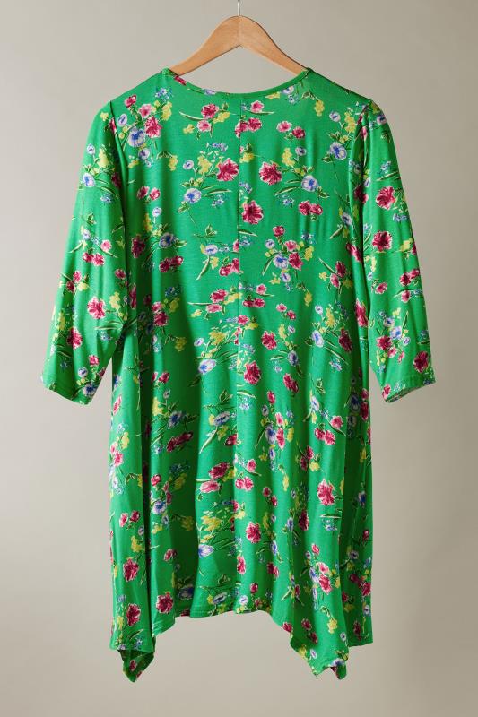 EVANS Plus Size Green Floral Print Hanky Hem Top | Evans 6