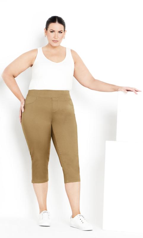 Plus Size  Avenue Brown Pull On Cropped Jeans