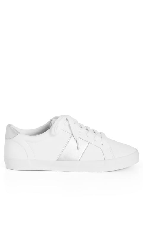 Star White Contrast Trainer 2