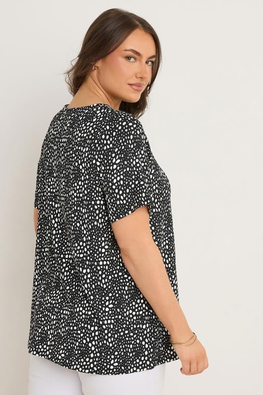 EVANS Plus Size Black & White Spot Print Top | Evans 3