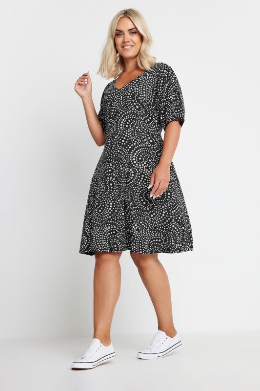 YOURS Plus Size Black Floral Print Puff Sleeve Dress | Yours Clothing 3