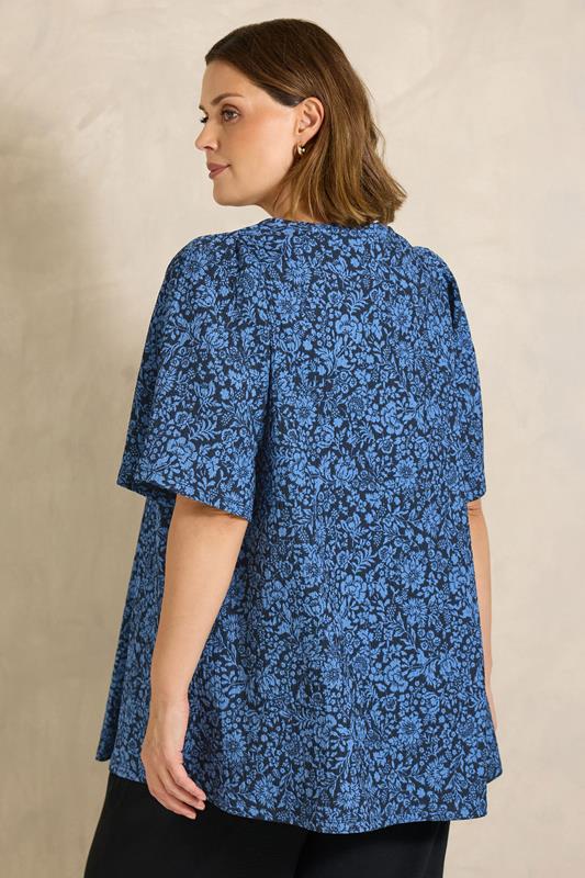 EVANS Plus Size Navy Blue Floral Pleat Front Angel Sleeve Top | Evans 2