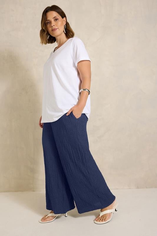  EVANS Curve Navy Blue Crinkle Wide Leg Trousers