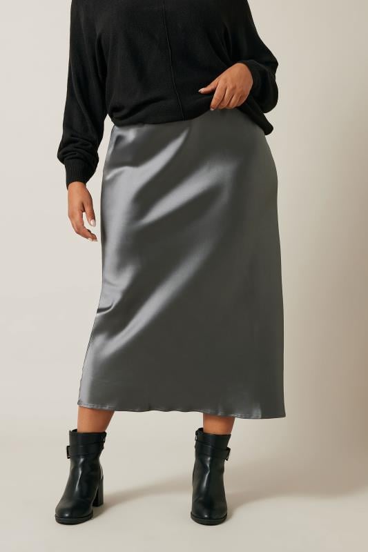 EVANS Plus Size Grey Satin Slip-On Midi Skirt | Evans 1