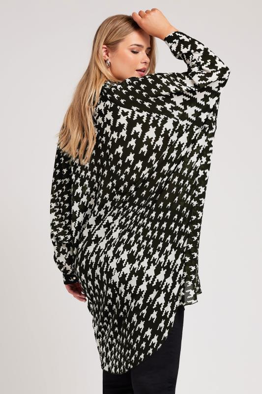 YOURS LONDON Plus Size Black Dogtooth Print Longline Shirt | Yours Clothing 1