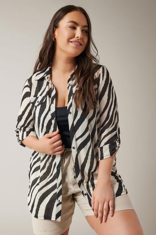 Plus Size  EVANS Curve Black & White Zebra Markings Tab Sleeve Blouse