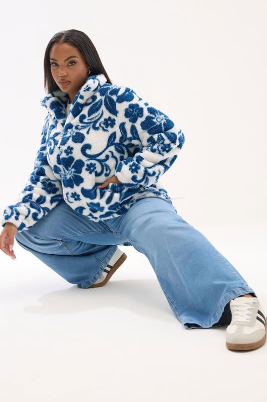 YOURS Plus Size White Floral Print Fleece Jacket | Yours Clothing 5