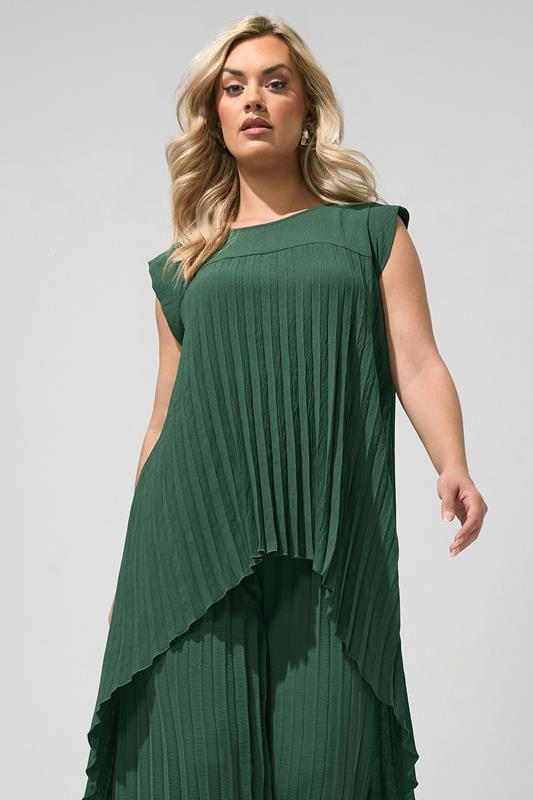 YOURS LONDON Curve Green Pleated Top