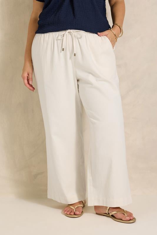  EVANS Curve Ivory White Wide Leg Jeans