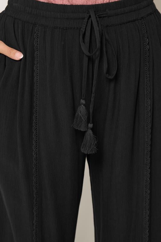YOURS Plus Size Black Scallop Trim Crinkle Cropped Trousers | Yours Clothing 4