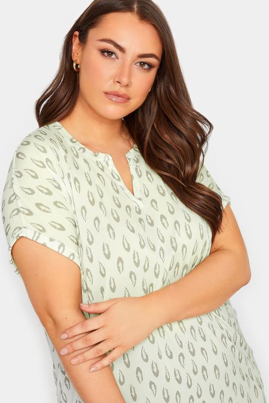 YOURS Curve Plus Size White Animal Print V-Neck Blouse | Yours Clothing  4