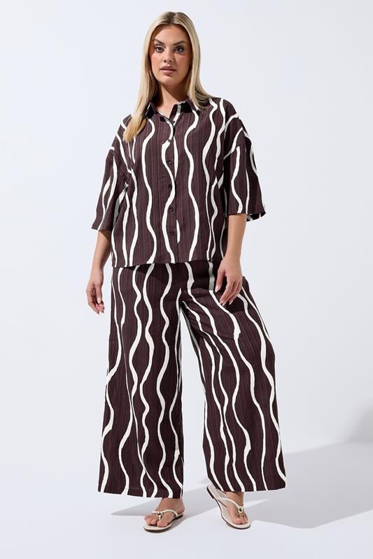 LIMITED COLLECTION Plus Size Brown Wavy Print Boxy Shirt | Yours Clothing 1