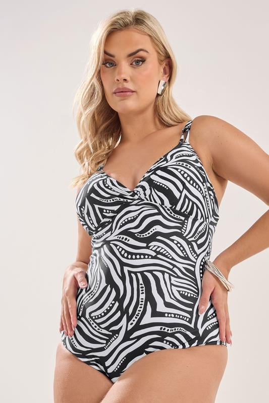  YOURS Curve Black & White Geometric Print Swimsuit